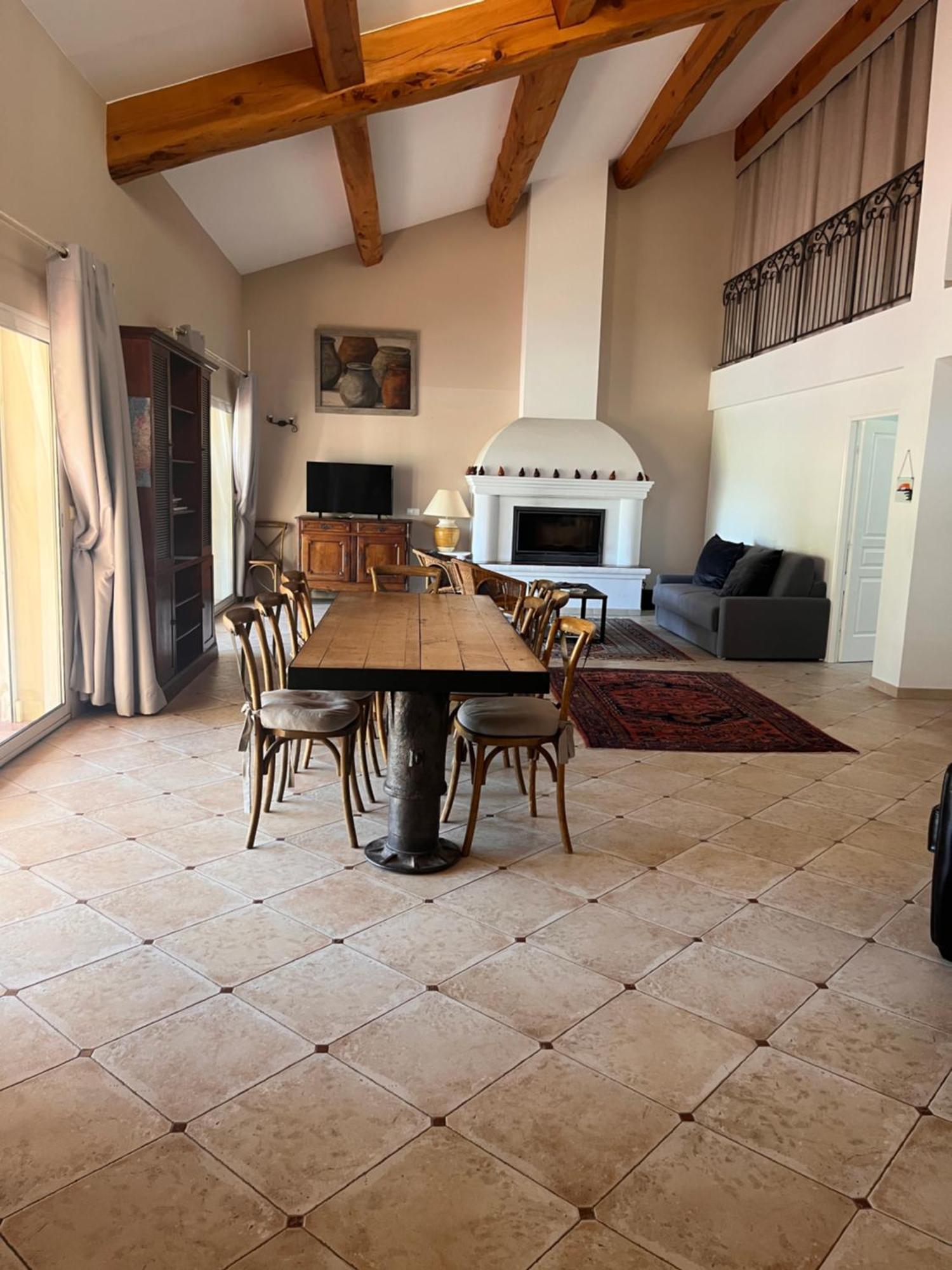Domaine De La Font Des Pères 3* Le Beausset